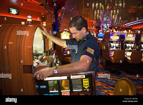 casino slot technician training.